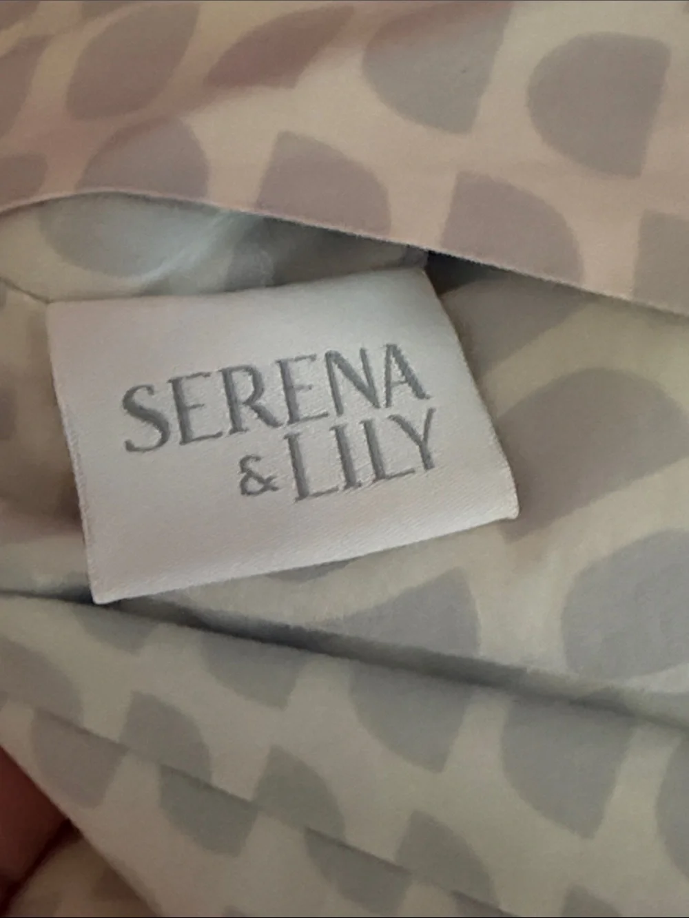 Serena & Lily Light Gray Half Moon-Print Twin Fitted Sheet and 2 Pillow Cases